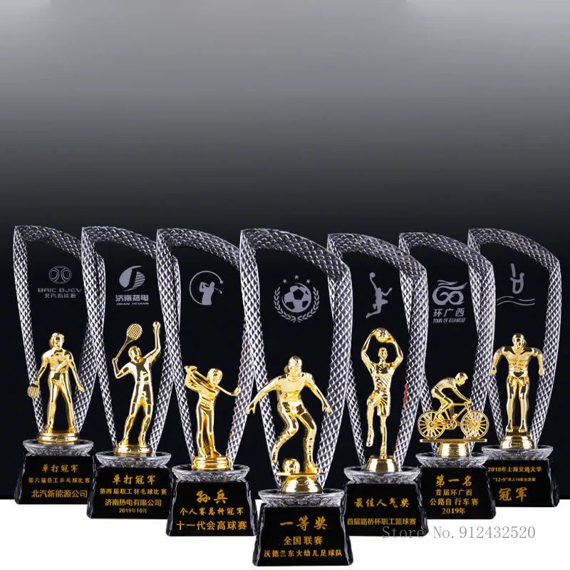 Customized Crystal Trophy Trop - Badminton Europe 评论和价格