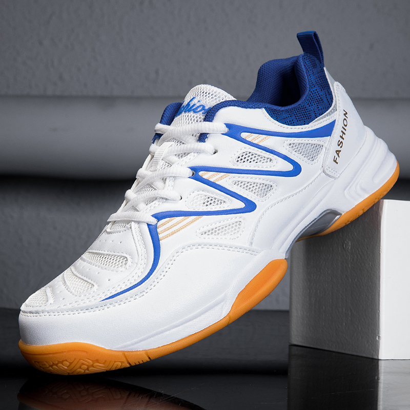 New Sports Shoes for Men and W - Badminton Umpire 评论和价格